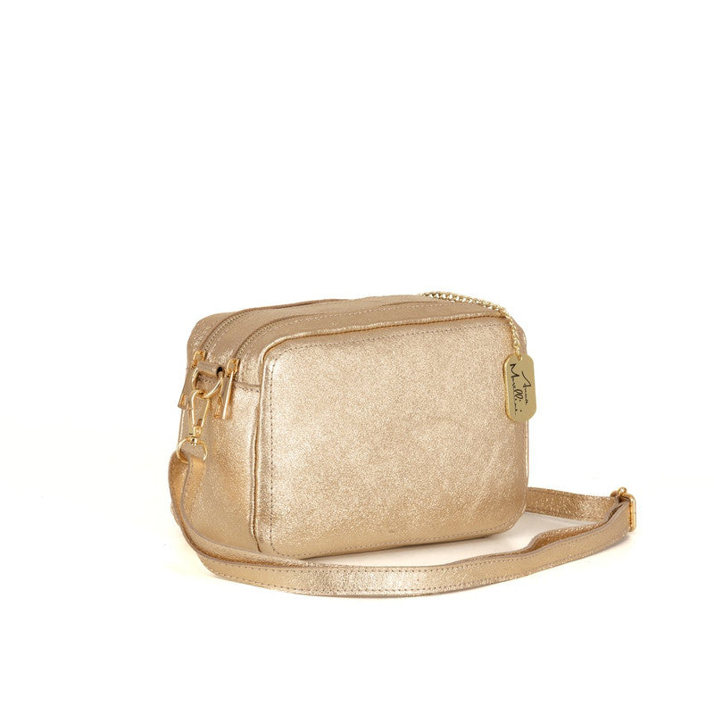 Pippa- WB113729-PLATINO (719)